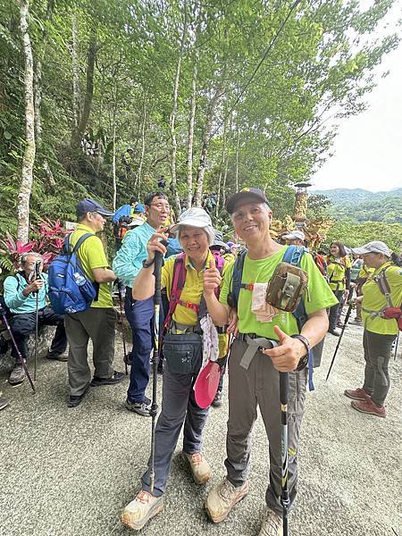 外澳石空古道。太和山步道