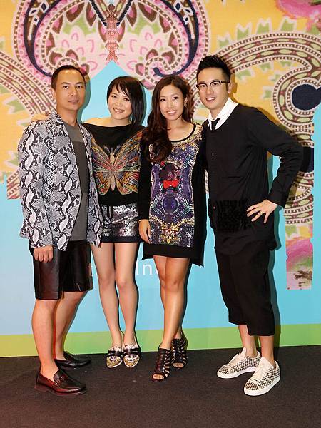 左起 創意總監Tim、服裝設計師洪英妮、STARFiSH星予公關總監于長君、Robyn品牌事業體亞太區總經理葉大年