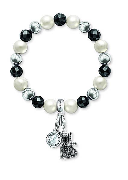 3.THOMAS SABO Charm Club系列手環 建議總售價 NT$ 10,240