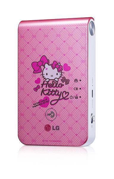 LG 推出史上第一台Hello Kitty Pocket photo 聯名限量款