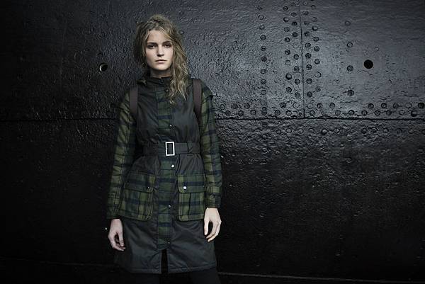Barbour X Christopher Ræburn Spark 油布Trench 風衣$ 19,500_S