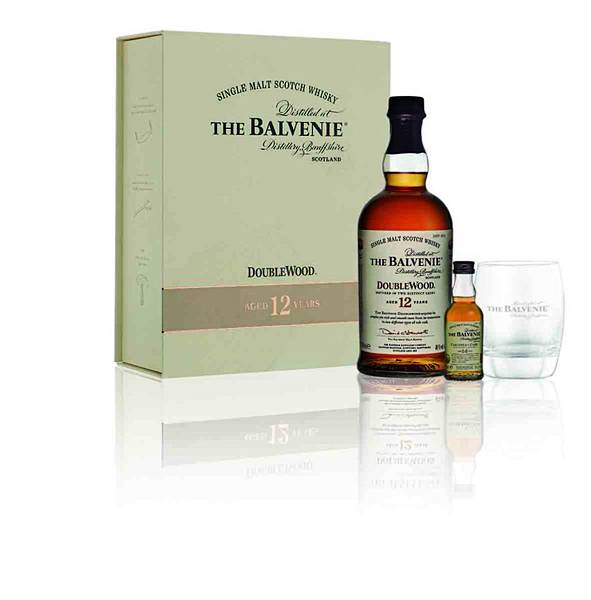 百富 THE BALVENIE 12年Doublewood單一純麥威士忌禮盒(12年單一純麥威士忌700ml一瓶+百富14年加勒比海蘭姆桶50ml迷你瓶+威士忌杯一只+精美禮盒NT$1,400)