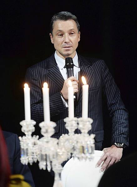 ROGER DUBUIS羅杰杜彼行政總裁Jean-Marc Pontroue於Astral Skeleton星辰鏤空晚宴致詞。