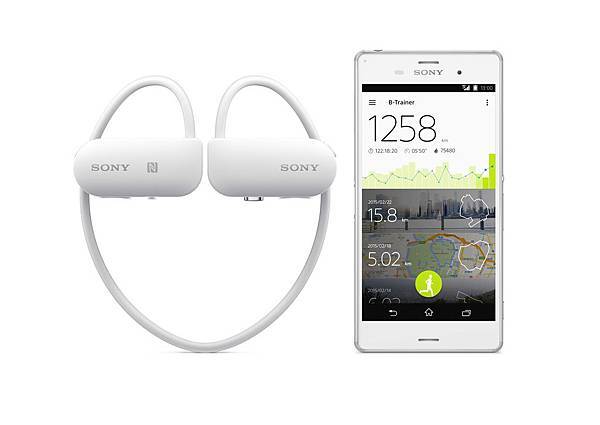 圖1 - Sony Smart B-Trainer™智慧音樂慢跑教練全球首創登場，即時偵測心跳頻率轉換不同節奏音樂給予適當配速建議。