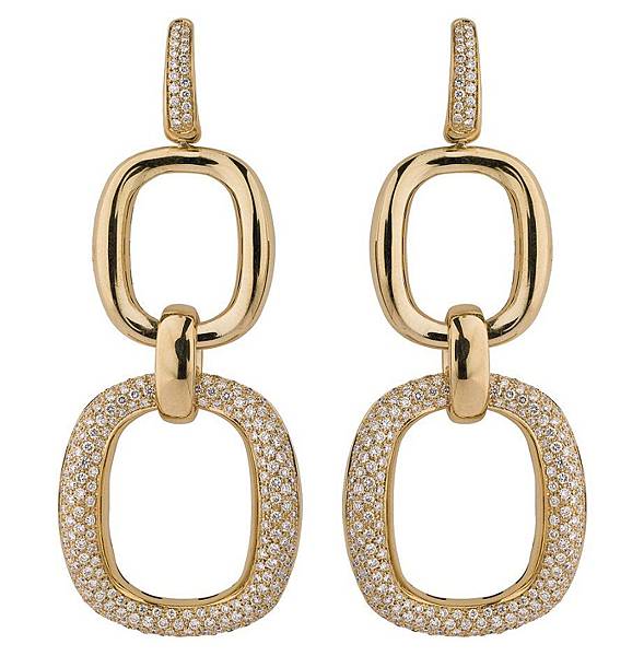 6. D.LACE Masterpiece系列黃金鑲嵌鑽石耳環，建議售價 NTD$1,010,000，實際價格依訂製的鑽石數量而定