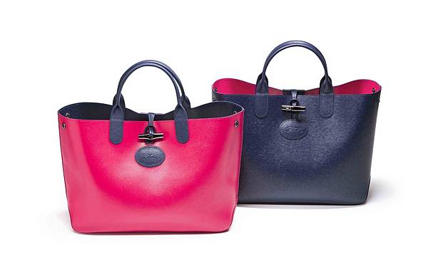 2.Longchamp_Roseau Reversible 竹節翻轉包款_海軍藍色／粉紅色_NT15,000