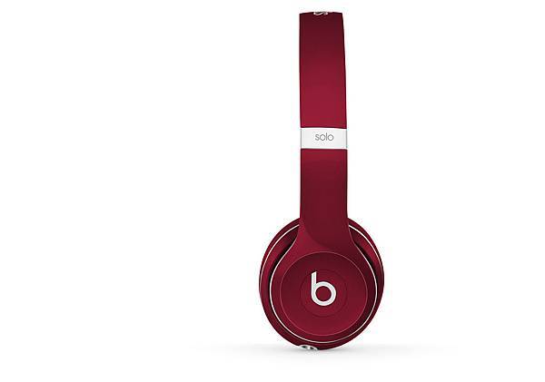 BeatsSolo2-Luxe-Red-zoom-side