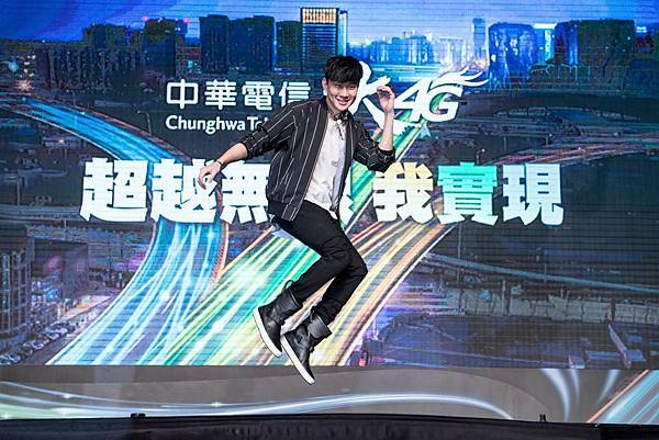 創作才子、金曲歌王林俊傑擔任「大4G」代言人，熱力傳佈「超越無限 我實現」的大4G品牌主張