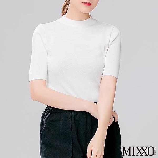 MIXXO YAHOO奇摩超級商城11月1日~11月10日開幕慶優惠商品-簡約寬條紋中長袖毛衣(白)原價NT$790，特價NT$590