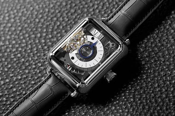 3. SWISS ALP WATCH 逆跳分鐘腕錶_Lifestyle_NTD 7,650,000