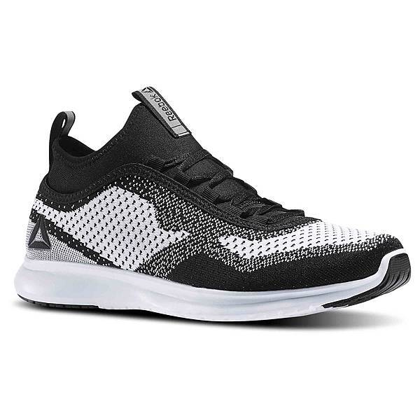 Reebok Plus Runner_型號BS5459_建議售價NTD3250_單品照_男款