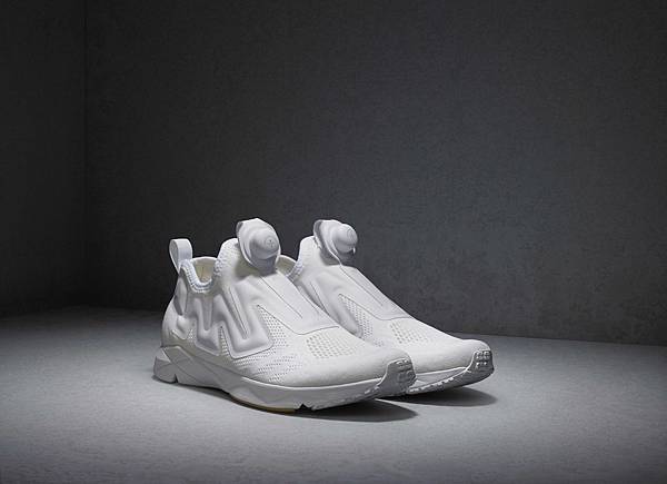 Reebok_PUMP SUPREME ENGINE_型號BS8808 建議售價NTD5,950_單品情境照