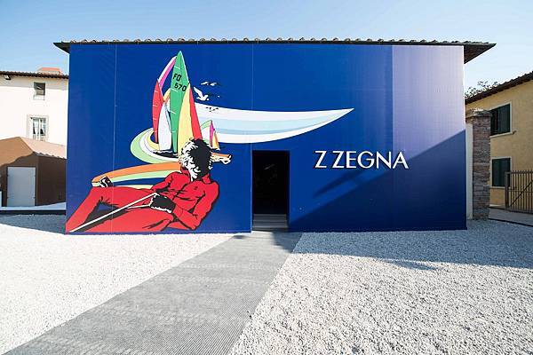 1. Z ZEGNA 於義大利佛羅倫斯男裝展展示全新春夏系列服裝