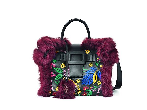 16. Roger Vivier Fall Winter 17-18 Collection Pilgrim de Jour Ottowoman_$135,600