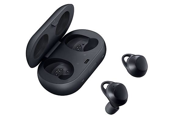 Gear IconX 產品照(無線充電收納盒)