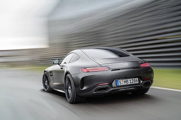 AMG GT C Edition 50 與AMG GT Roadster獨家於全台AMG旗艦中心開放預購