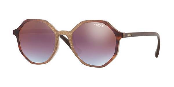 【新聞稿圖片11】Vogue Eyewear(0VO5222S)_售價$5,500