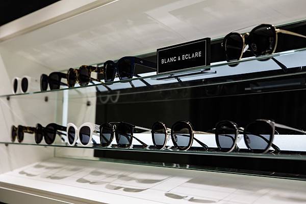 《Blanc _ Eclare Eyewear》在嘉晏光學2020EYEhaus旗艦店_內裝_4.jpg