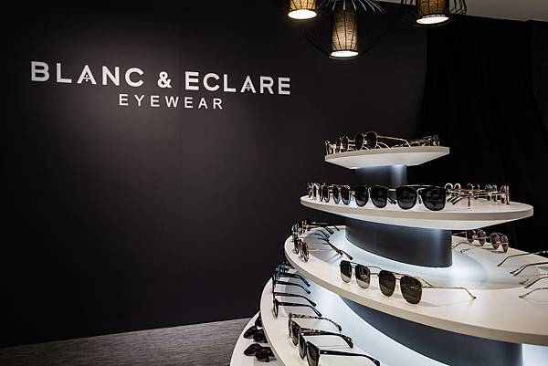 《Blanc _ Eclare Eyewear》在嘉晏光學2020EYEhaus旗艦店_內裝_2.jpg