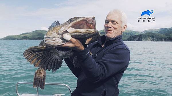 _《河中巨怪：謎樣水域》主持人傑洛米·韋德（Jeremy Wade）造訪世界各地尋找河中巨怪.jpg