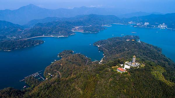 _雲朗觀光透過空姐推廣國旅，雲品溫泉酒店本季規劃帶旅客攀登日月潭慈恩塔(日月潭國家風景區管理處).jpg