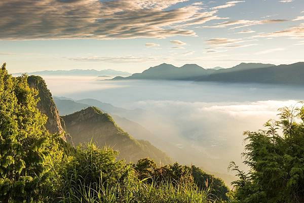 08. 中秋連假正適合揪親朋好友來嘉義走一趟深度旅遊，體驗阿里山的五大奇景.jpg