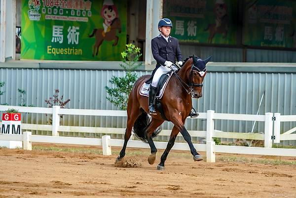 FEI世界挑戰盃馬場馬術錦標賽 馬術團體組冠軍、個人賽Intermediate One級 季軍 林濬泳(1) STARFiSH星予公關提供.jpg