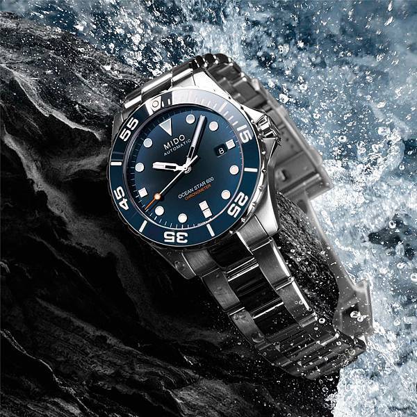 形象照7_Ocean Star 600 Chronometer 海洋之星深潛600米腕錶_M026.608.11.041.01_blue_NT$54,800.jpg