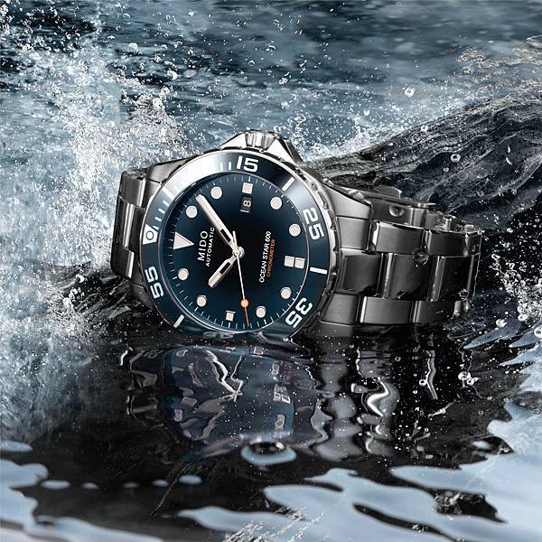 形象照8_Ocean Star 600 Chronometer 海洋之星深潛600米腕錶_M026.608.11.041.01_blue_NT$54,800.jpg