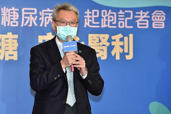 【新聞照2】中華民國糖尿病學會黃建寧理事長表示，糖尿病為危害國人健康最重要的問題之一，希望能透過實際行動提升民眾對糖尿病的認知，結合大數據及新科技以提升糖尿病照護品質。.jpg