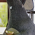 IMG_1613-滑稽的老鼠雕像.JPG