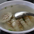 IMG_8000-點大豬腳配一碗苦瓜湯,三人配飯就吃不完了~@@.JPG