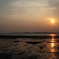 20090918-175-夕陽西下,到某處海灘觀日落.JPG