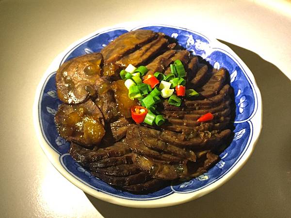 賣肉產品、香腸、臘腸、臘肉、豬肉、勞保還沒加的朋友. 可以在