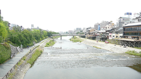 鴨川