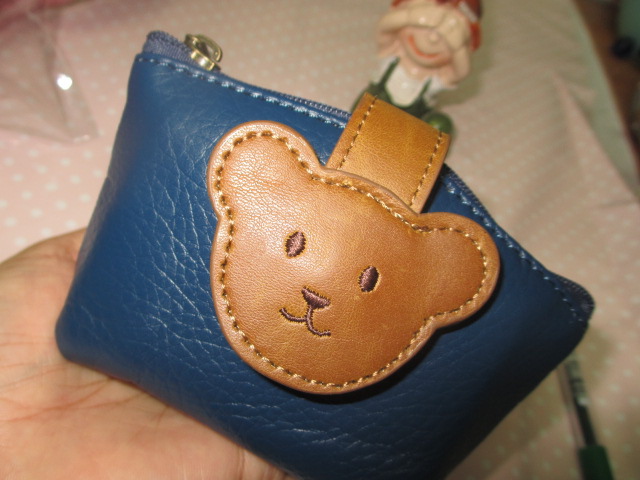 最近愛上這個包~ 小小泰迪熊零錢包