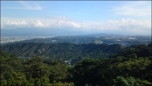 觀音山的雲海山景-3 (攝於遊客中心旁)