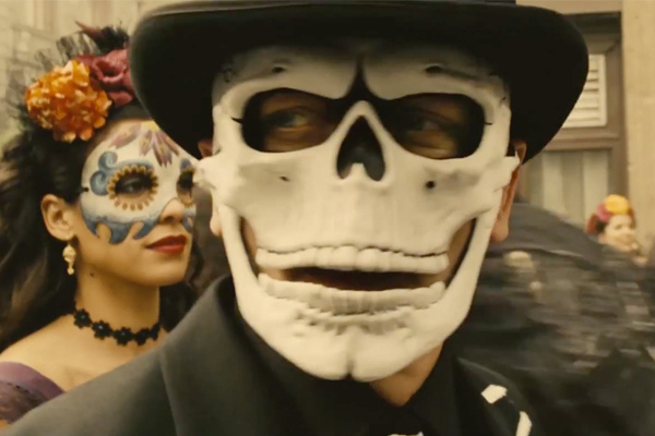 Spectre-Mask-Daniel-Craig.jpg