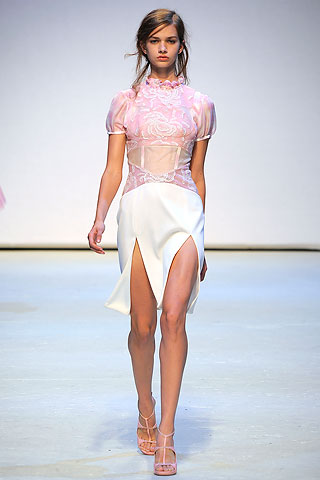 Christopher Kane 19.jpg