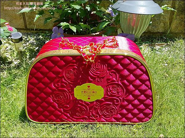 玫瑰花園喜餅 05.jpg 玫瑰花園喜餅 05.jpg