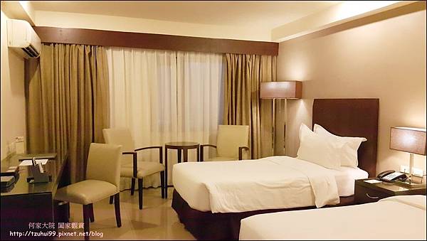 Mandarin plaza hotel 05.jpg