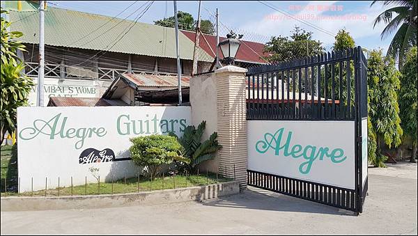 菲律賓宿霧吉他工廠 02.jpg