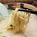 日本必吃美食拉麵一蘭拉麵(大阪梅田阪急東通店 12.jpg