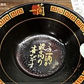 日本必吃美食拉麵一蘭拉麵(大阪梅田阪急東通店 15.jpg