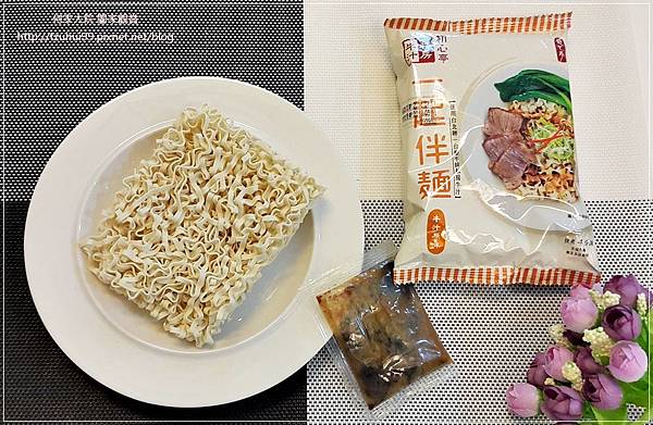 初心亭 牛汁拌麵+牛肉乾(原味&辣味) 05.jpg