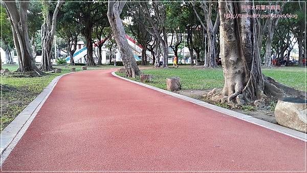 板橋溪北公園(八爪章魚溜滑梯公園+共融公園) 07-1.jpg