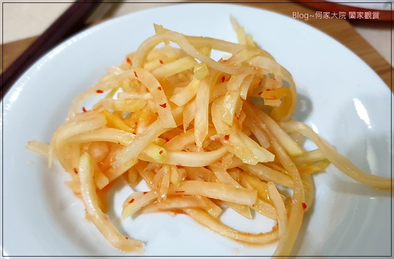 [網購宅配美食好吃泡菜]益康泡菜(黃金泡菜+韓式泡菜+黃金海帶絲+泰涮脆青木瓜+翡翠海帶絲) 23.jpg