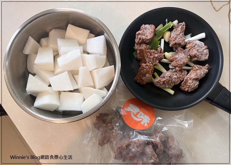 兌味食品 秘製紅燒肉+古早味排骨酥+紅趜肉捲(網購冷凍宅配美食推薦+台北濱江市場美食) 08.jpg