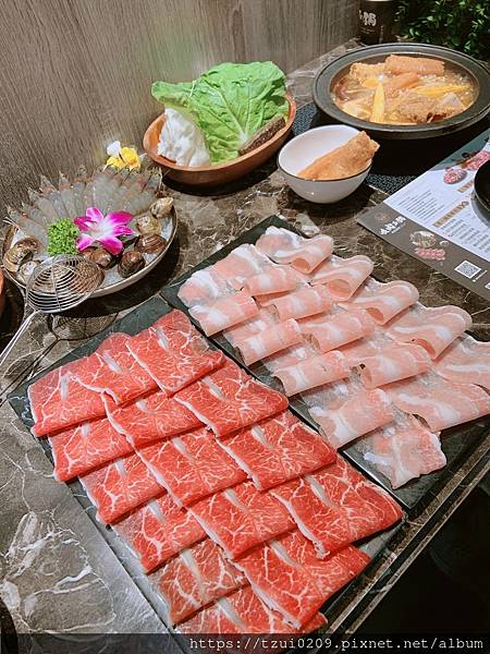 LINE_ALBUM_嗑肉_211108_3