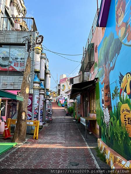 LINE_ALBUM_韓國_231006_175